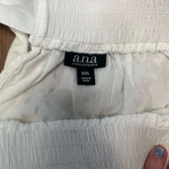 a.n.a Ivory Eyelet Top - Picture 5 of 8